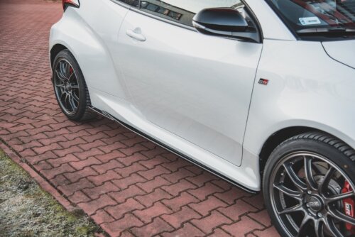 Maxton side skirt diffusers V.1 for Toyota GR Yaris Mk4