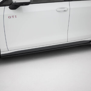 Maxton bočni produžeci V.2 + Flaps za Volkswagen Golf GTI / GTE / GTI Clubsport / GTD / R-Line Mk8