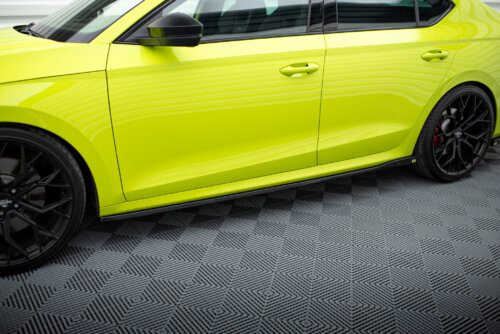 Maxton side skirt diffusers V.2 for Skoda Octavia RS Liftback / Combi Mk4