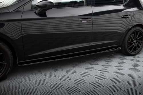 Maxton side skirt diffusers V.4 for Seat Leon Cupra / FR Mk3 FL