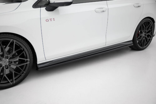 Maxton side skirt diffusers V.4 for Volkswagen Golf GTI / GTE / GTI Clubsport / GTD / R-Line Mk8
