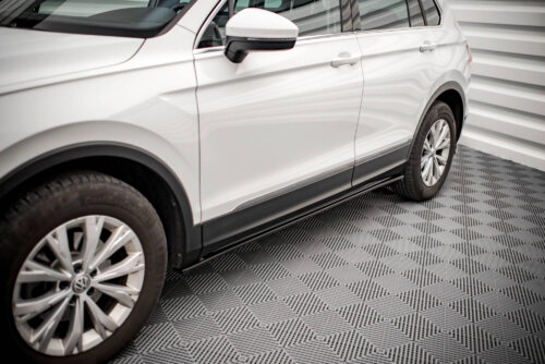 Maxton side skirt diffusers for Volkswagen Tiguan Mk2