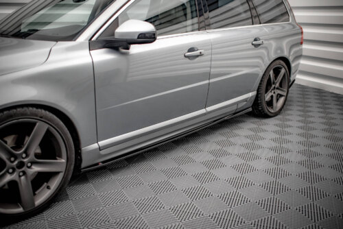 Maxton side skirt diffusers for Volvo V70 Mk3