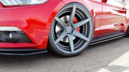 Maxton side skirt diffusers for Ford Mustang Mk6