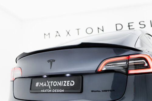 Maxton spoiler extension for Tesla Model 3