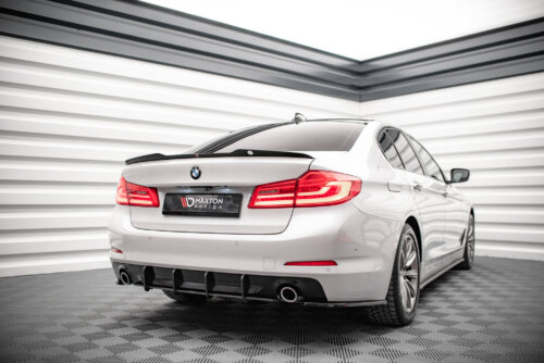 Maxton Street Pro rear diffuser for BMW 5 Sedan G30
