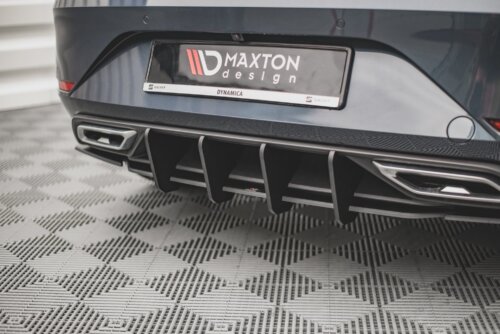 Maxton Street Pro rear diffuser for Seat Leon FR Hatchback Mk4