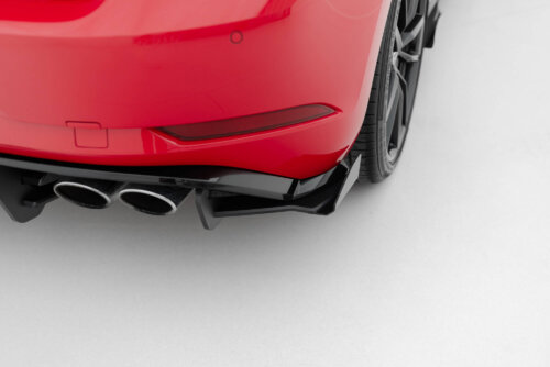 Maxton Street Pro stražnji bočni difuzori + Flaps za VW Golf 7 R Facelift
