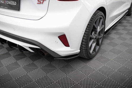 Maxton Street Pro rear side splitters for Ford Focus ST Mk4