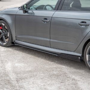Maxton Street Pro bočni produžeci + Flaps za Audi RS3 8V Sportback