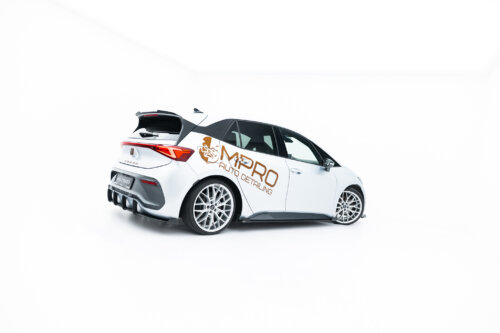 Maxton Street Pro side skirt diffusers + Flaps for Cupra Born Mk1