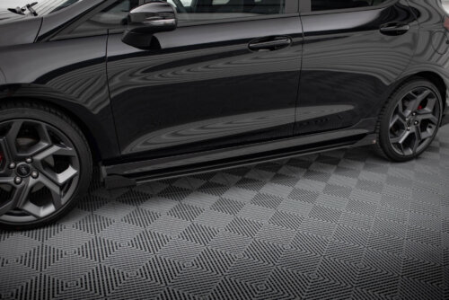Maxton Street Pro side skirt diffusers + Flaps for Ford Fiesta ST / ST-Line Mk8