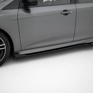 Maxton Street Pro side skirt diffusers + Flaps for Ford Focus ST Mk3 Facelift