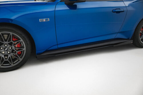 Maxton Street Pro side skirt diffusers + Flaps for Ford Mustang GT Mk7