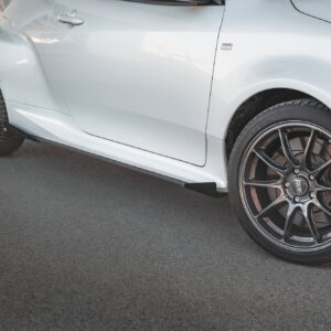 Maxton Street Pro bočni produžeci + Flaps za Toyota GR Yaris Mk4