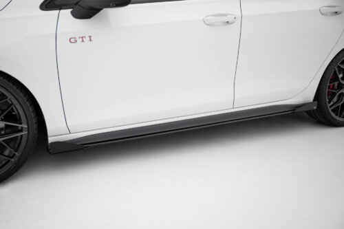 Maxton Street Pro bočni produžeci + Flaps za Volkswagen Golf GTI / GTE / GTI Clubsport / R-Line Mk8