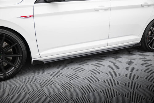 Maxton Street Pro side skirt diffusers + Flaps for Volkswagen Jetta GLI Mk7