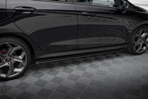 Maxton Street Pro side skirt diffusers for Ford Fiesta ST / ST-Line Mk8