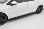 Maxton side skirt diffusers V.2 for Volkswagen Golf GTI / GTE / GTI Clubsport / R-Line Mk8