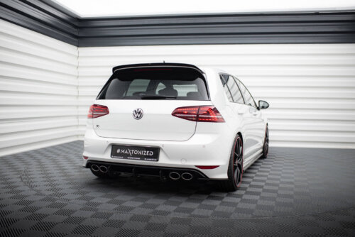 Maxton rear diffuser and rear side splitters for VW Golf 7 R Hatchback
