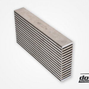 Garrett air-to-air intercooler core (610 x 307 x 89 mm) - 925 HP