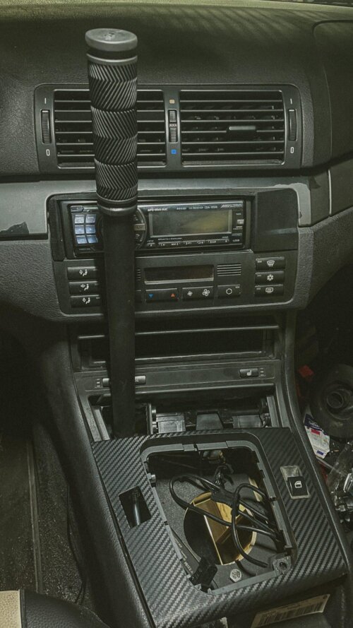 Plate for hydraulic handbrake - BMW E46