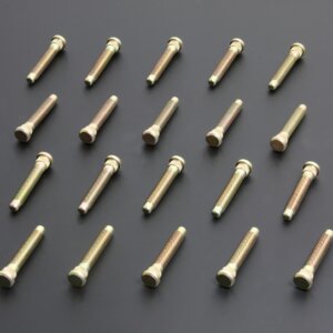Hardrace Extended Wheel Stud Mitsubishi Lancer evolution