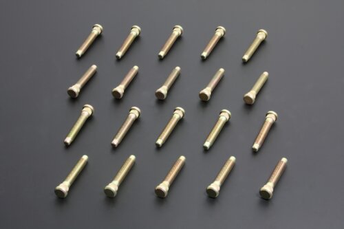 Hardrace Extended Wheel Stud Mitsubishi Lancer evolution