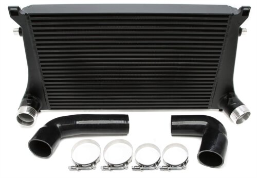 TC intercooler 640×410×65 mm, priključak 70 mm – za VAG 1.8/2.0 TFSI MQB (Golf VII GTI/R, S3 8V, Leon Cupra, Octavia RS, 2012–2019)