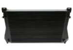 TC intercooler 640×410×65 mm with offset fins – for VAG 1.8/2.0 TFSI MQB (Golf VII GTI/R, S3 8V, Leon Cupra, Octavia RS, 2012–2019)