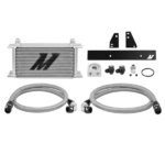 Mishimoto komplet hladnjaka ulja za Nissan 370Z – srebrni, bez termostata