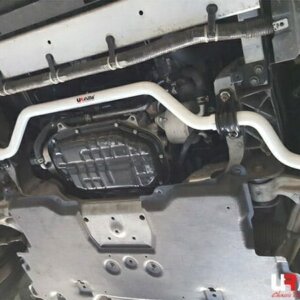 Ultra Racing front anti-roll bar for Infiniti Q70 Y51 3.5 V6 2WD