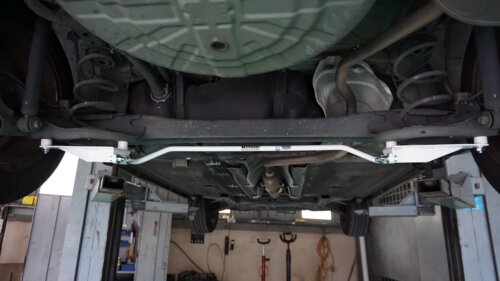 Ultra Racing rear anti-roll bar for Nissan Micra IV K13, Note II E12, Pulsar I N17