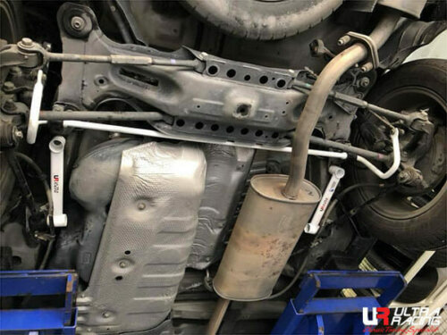 Ultra Racing stražnji stabilizator za Toyota Harrier XU30 2.4 2WD