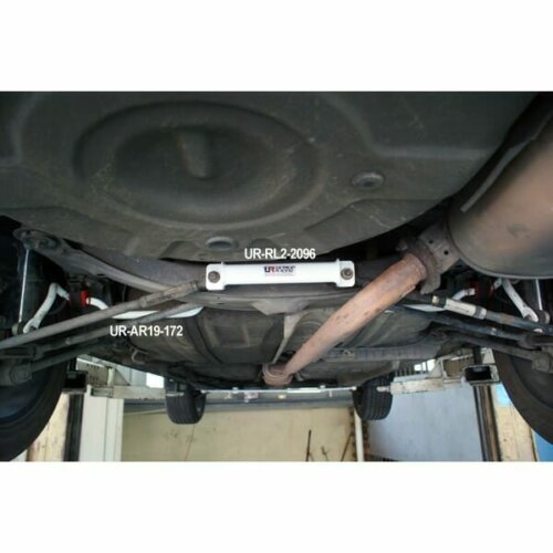 Ultra Racing rear anti-roll bar for Toyota Camry XV10/XV30