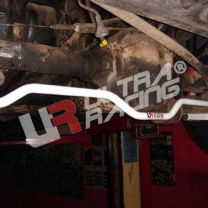 Ultra Racing stražnji stabilizator za seriju Volvo 700/900