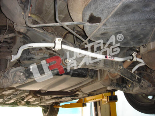 Ultra Racing rear anti-roll bar 23 mm for Honda Stream I (RN1-5)
