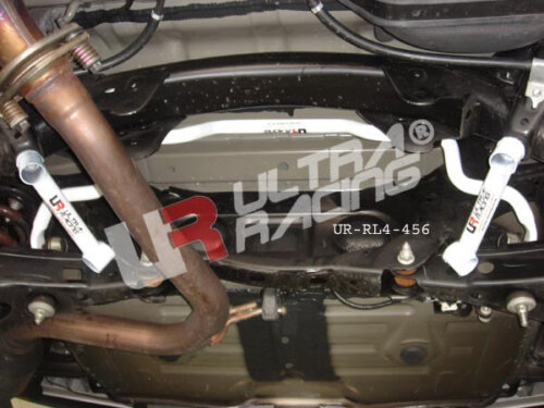 Ultra Racing rear anti-roll bar for Toyota RAV4 III (XA30)