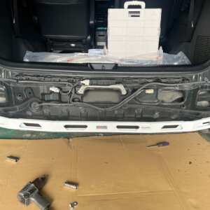 Ultra Racing ojačanje šasije za Toyota Estima III (XR50)