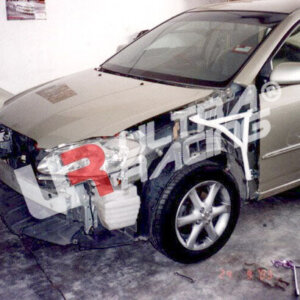 Ultra Racing ojačanje blatobrana za Toyota Corolla IX (E12)