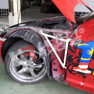 Ultra Racing ojačanje blatnika za Mazda RX-8 I (SE3P)
