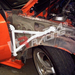 Ultra Racing ojačanje blatnika za Ford Laser TX3/Mazda 323 BG