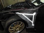 Ultra Racing ojačanje šasije za Nissan Skyline R33 GTS4