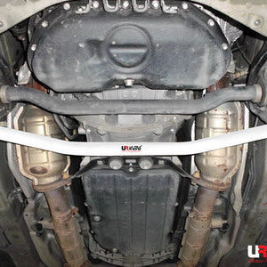 Ultra Racing prednje donje ojačanje šasije za Lexus LS 460 IV (XF40)