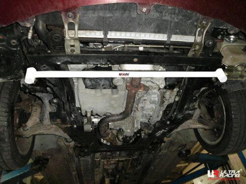 Ultra Racing prednje donje ojačanje šasije za Alfa Romeo 159 I