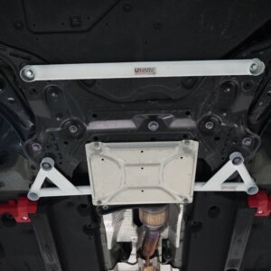 Ultra Racing prednje donje ojačanje šasije za Toyota GR Yaris XP210
