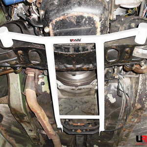 Ultra Racing prednje donje ojačanje šasije za Mitsubishi Lancer II A17