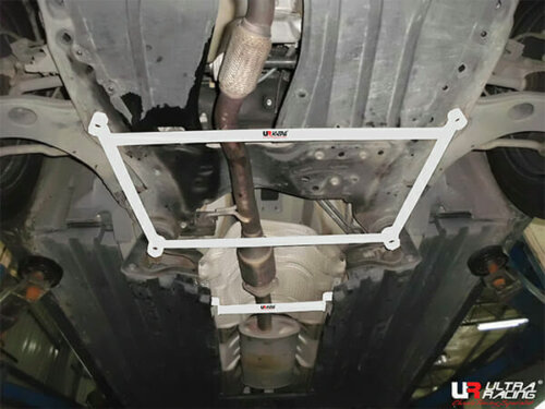 Ultra Racing prednje donje ojačanje šasije za Suzuki Kizashi I