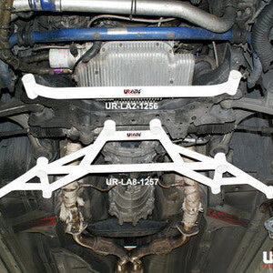 Ultra Racing prednje donje ojačanje šasije za Nissan 350Z Z33