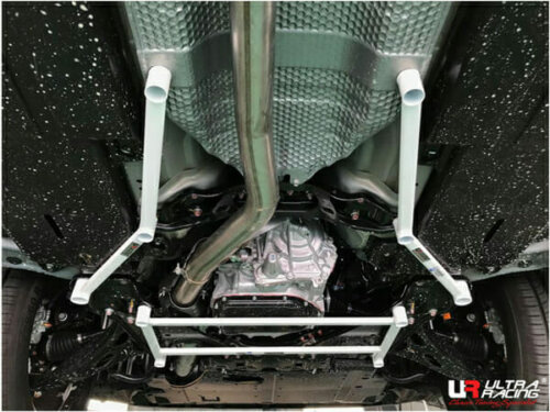Ultra Racing prednje gornje ojačanje šasije za Subaru XV II (GT) 2.0 4WD